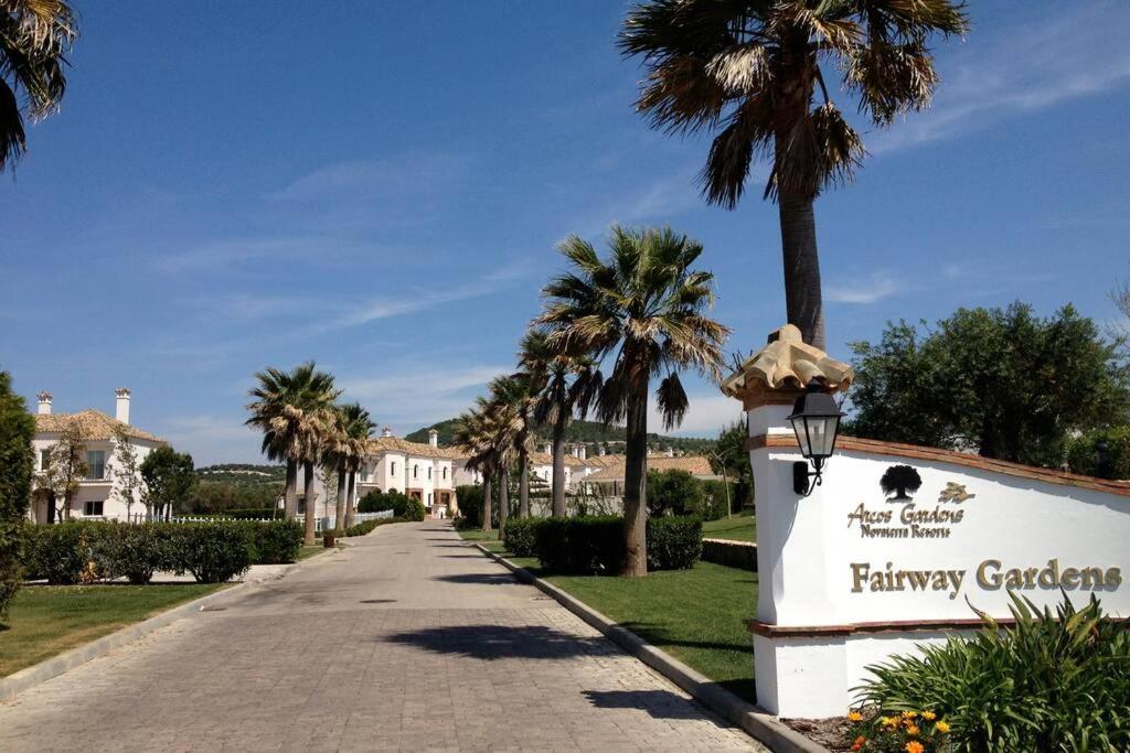 Arcos Gardens Golf Club, Luxury Townhouse In Arcos De La Frontera - Andalucia Villa Luaran gambar