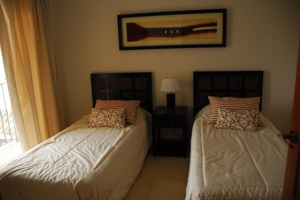 Arcos Gardens Golf Club, Luxury Townhouse In Arcos De La Frontera - Andalucia Villa Luaran gambar